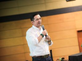 John Carrero propone construir el camino de una nueva ciudad