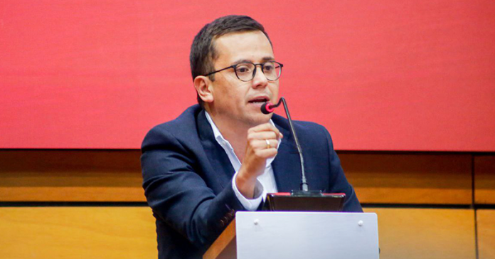 rodrigo-rojas2