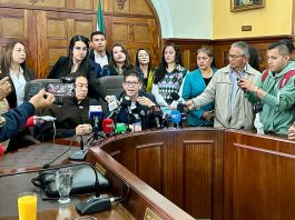 Carlos Amaya presentó su equipo de empalme