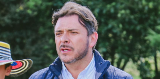 Diputado Carlos Ernesto Torres dice que no estará en la oposición
