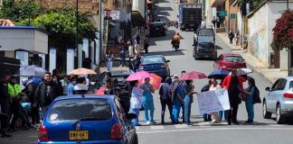 «Que nos paguen», es una de las solicitudes de colaboradores de la E.S.E. Santiago de Tunja
