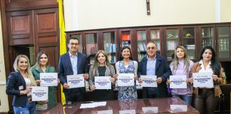 Congresista Héctor Chaparro conmemora el día de la Mujer radicando proyecto de ley que busca la Paridad de Género en Juntas Directivas