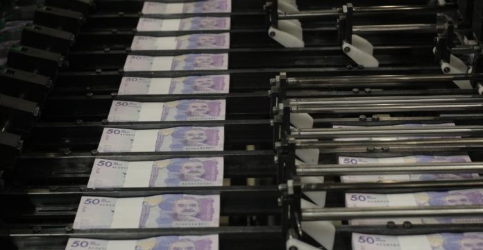moneda banco dinero