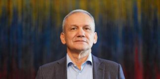 Renuncia Carlos Ramón, director de la Dirección de Inteligencia Nacional.