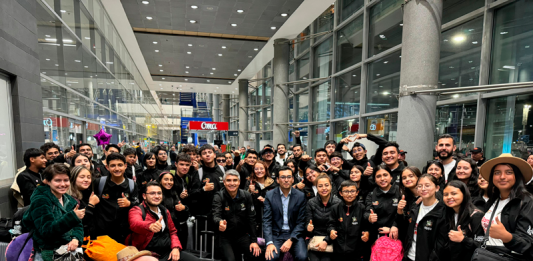 Emocionante recibimiento en el Aeropuerto el Dorado a la Banda Sinfónica de Samacá