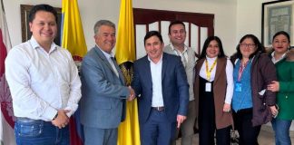 Programa Renta Joven analiza situación de 158 estudiantes de la UPTC