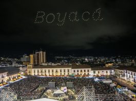 En el Aguinaldo Boyacense el cielo de Tunja se pintó de colores