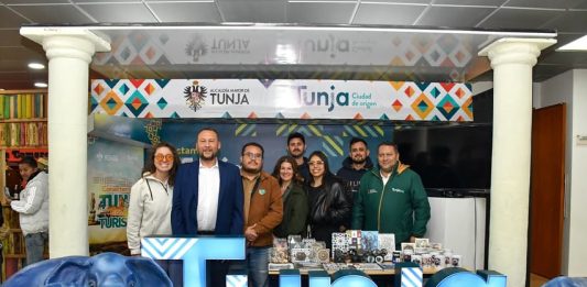 Tunja, un stand sin libros en la Feria del Libro de Boyacá