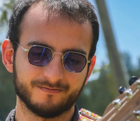 Luis Javier Gómez: el tiple que renueva la tradición