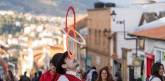 FICC: Del equilibrio circense a las emociones profundas