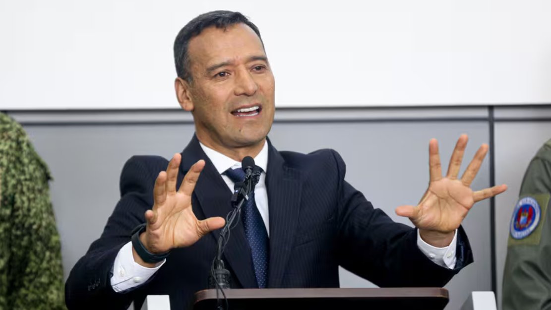 Oposición 'va por la cabeza' de Pedro Arnulfo Sánchez, ministro de Defensa  | EL DIARIO