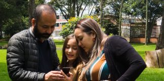 Criar en la era digital: ¿cómo acompañar a niñas, niños y adolescentes en un mundo lleno de pantallas?