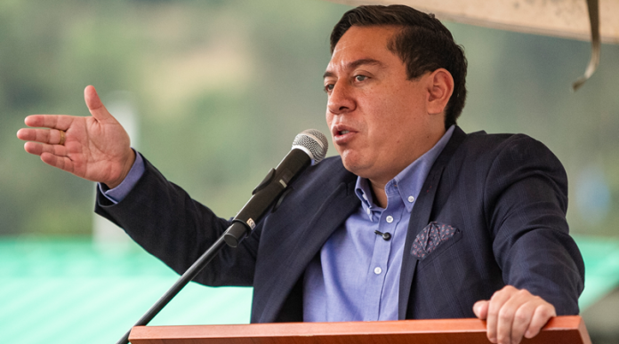 Gobernador-Amaya-05