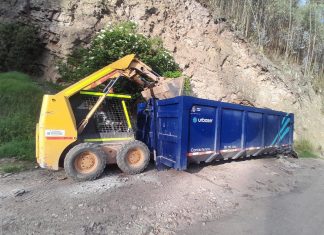 Urbaser retira 20 toneladas de escombros arrojados ilegalmente en zona rural de Duitama