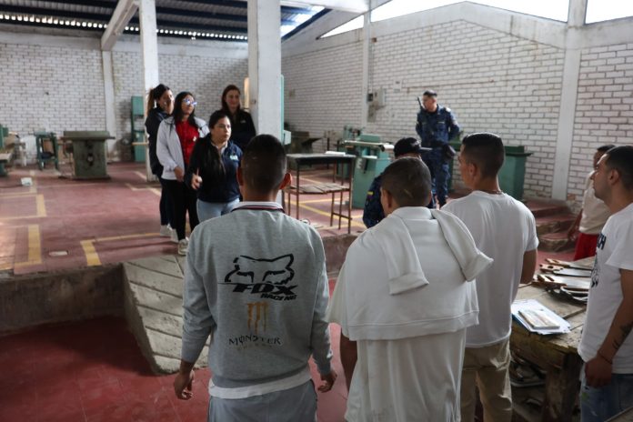 car centro penitenciario