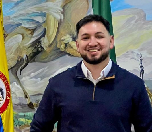 Pacto Histórico oficializó candidatura de Yerson Nicolás Cortés para elecciones atípicas en Tunja