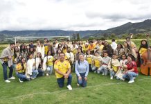 64 niños de Boyacá sueñan con llegar a Holanda y le piden ayuda a Shakira