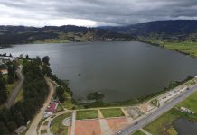 El Lago Sochagota, símbolo de Paipa, será escenario de un homenaje a Yeison Jiménez en el Festival del Lago 2026