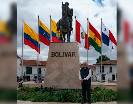Ceremonial histórico en el Puente de Boyacá: Natalicio del Libertador Simón Bolívar