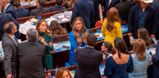 Zandra Bernal respalda posesión de Abelardo de la Espriella en Cali y defiende traslado del Congreso