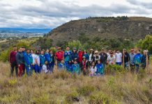 Urbaser y jóvenes de Oicatá siembran 200 plantas nativas en Las Pilas