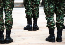 ¿Qué pasó en el Batallón Tarqui de Sogamoso para que un soldado matara a su superior y luego se quitara la vida?